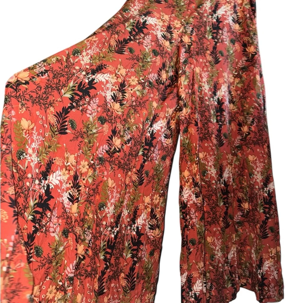 Rewash Women’s Size Large Multicolor Floral Wide Leg Casual and Comfy Pants Used